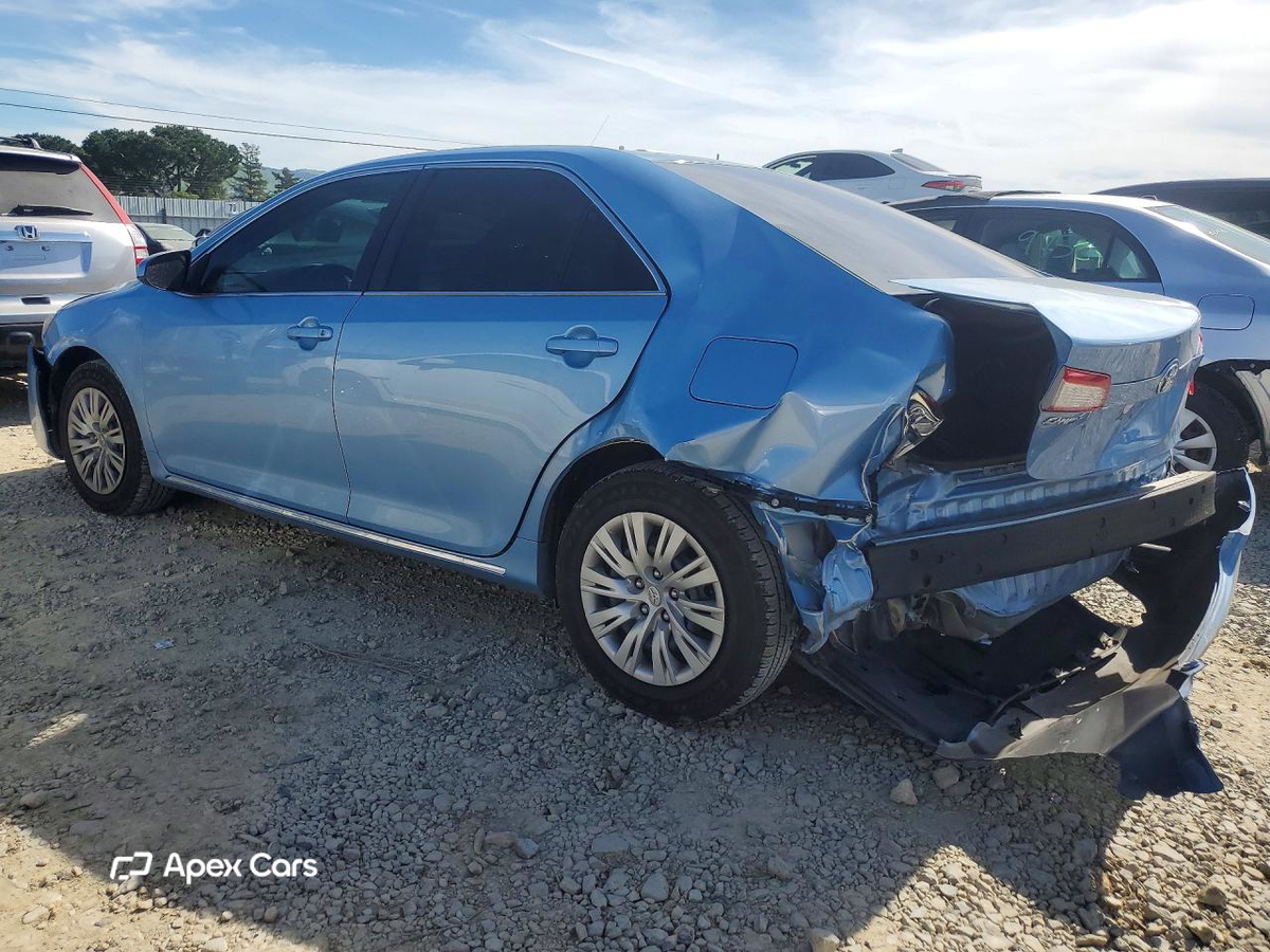 Toyota Camry 2012