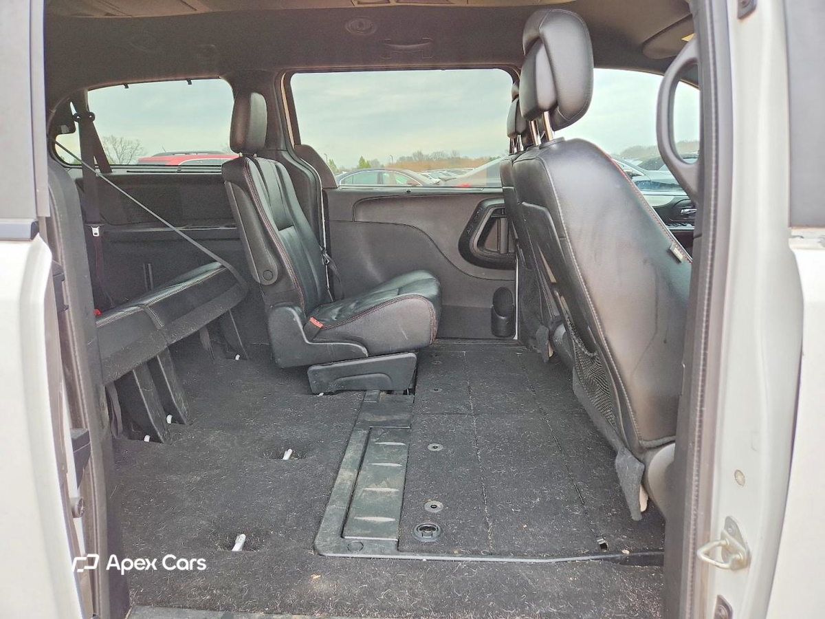 Dodge Caravan 2017