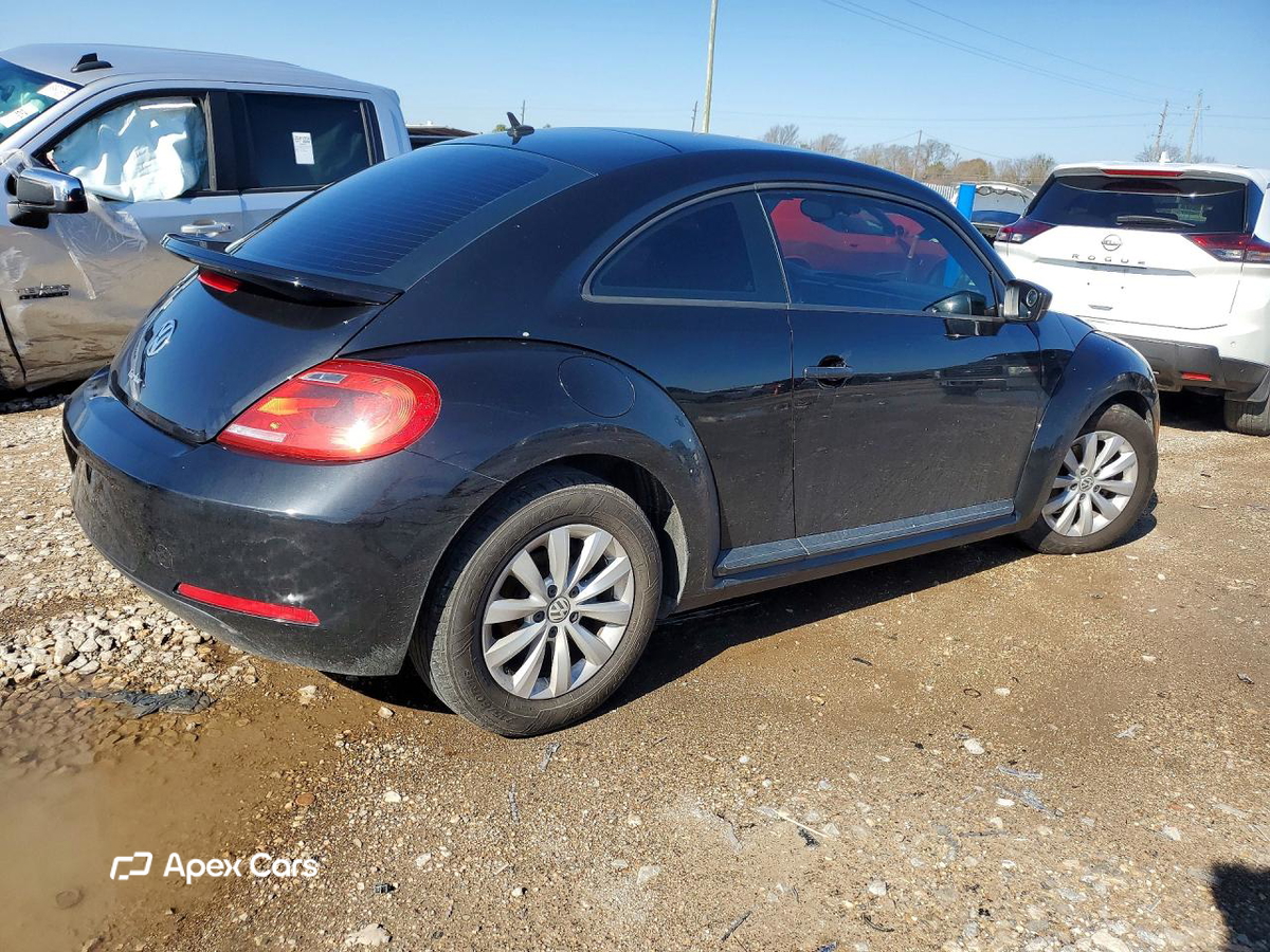 Volkswagen Beetle 2016