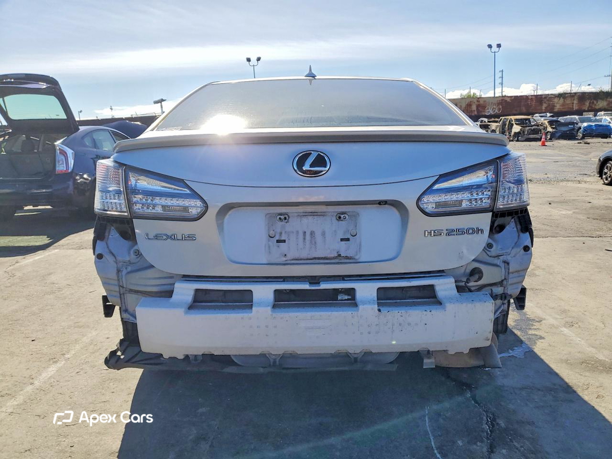 Lexus HS 2010
