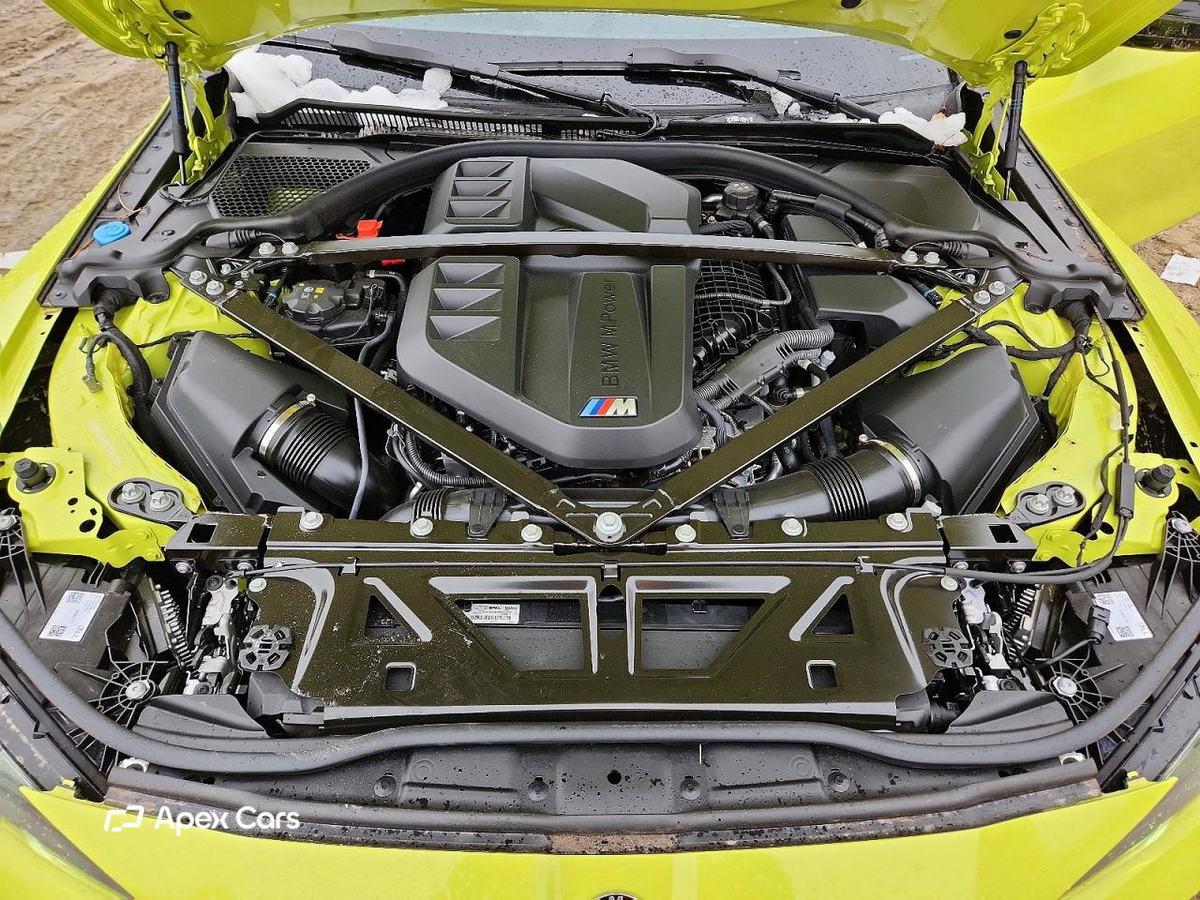 BMW M4 2025