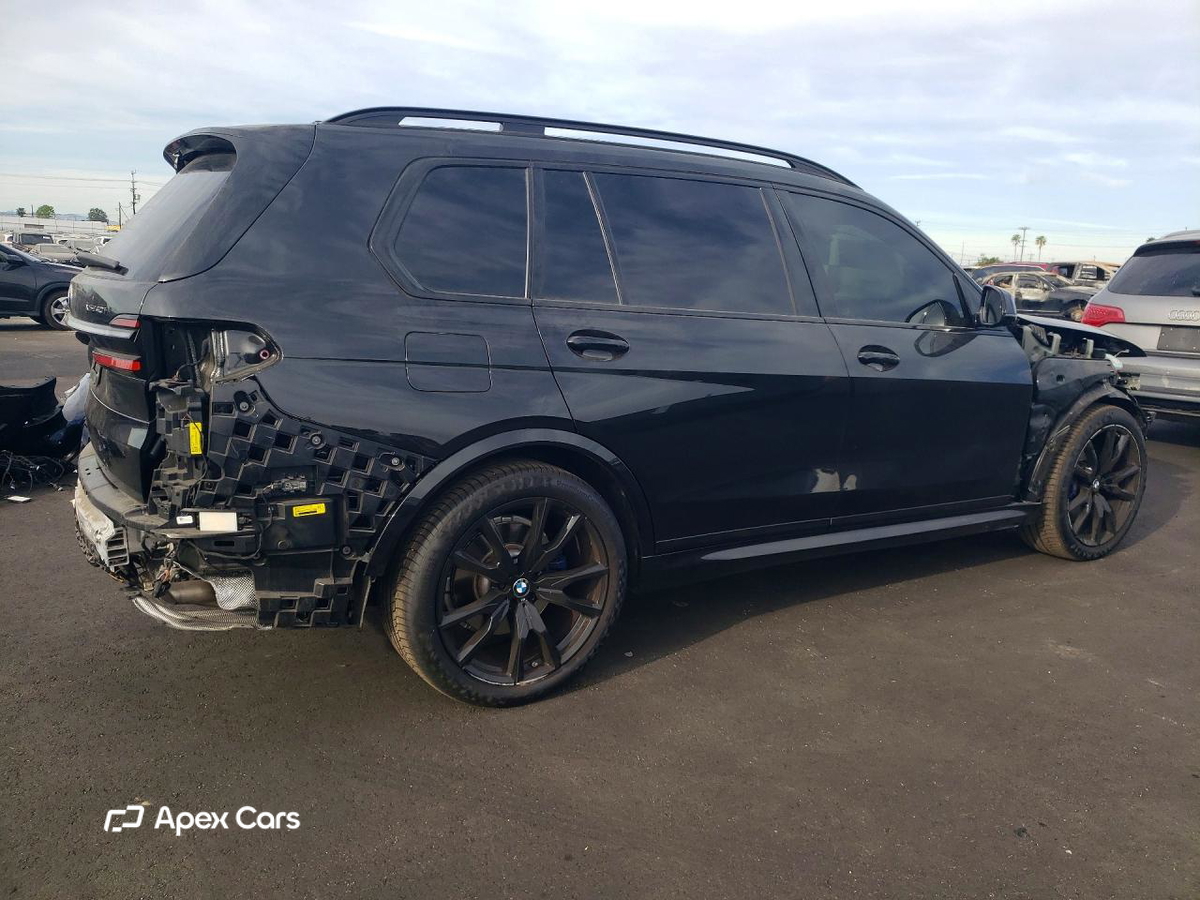 BMW X7 2024