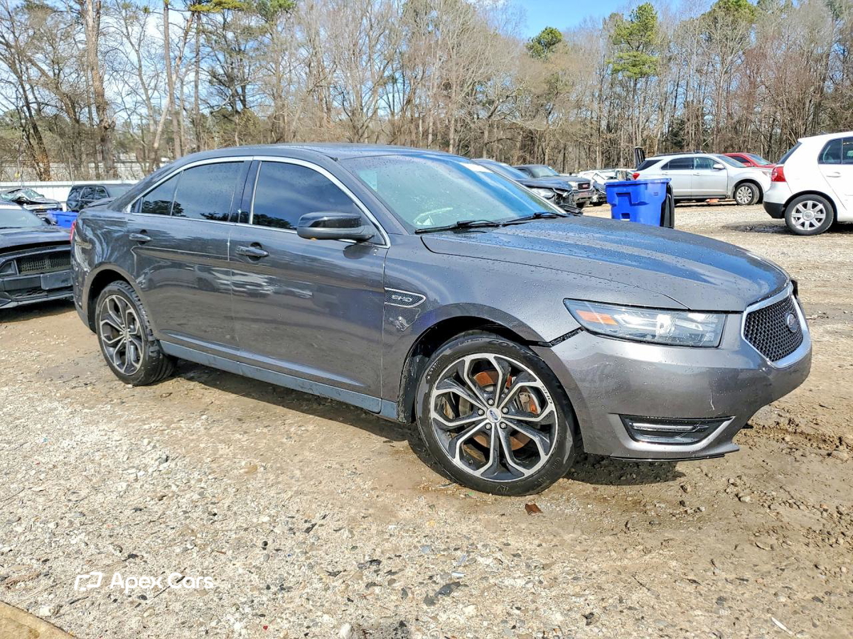 Ford Taurus 2018
