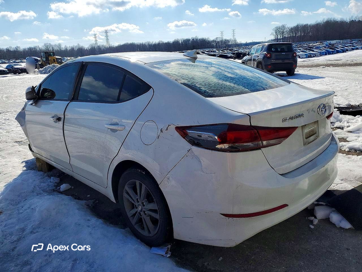 Hyundai Elantra 2018