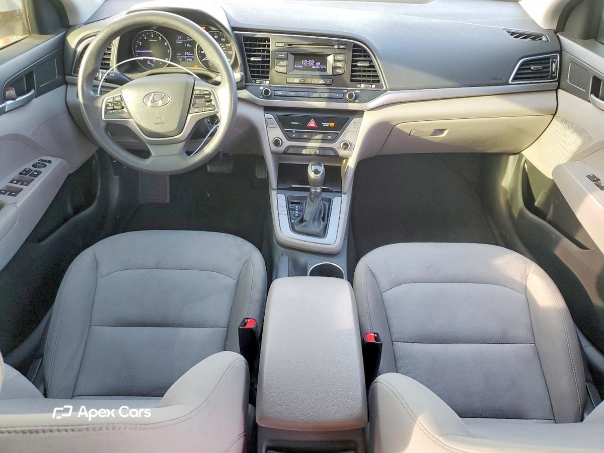 Hyundai Elantra 2017