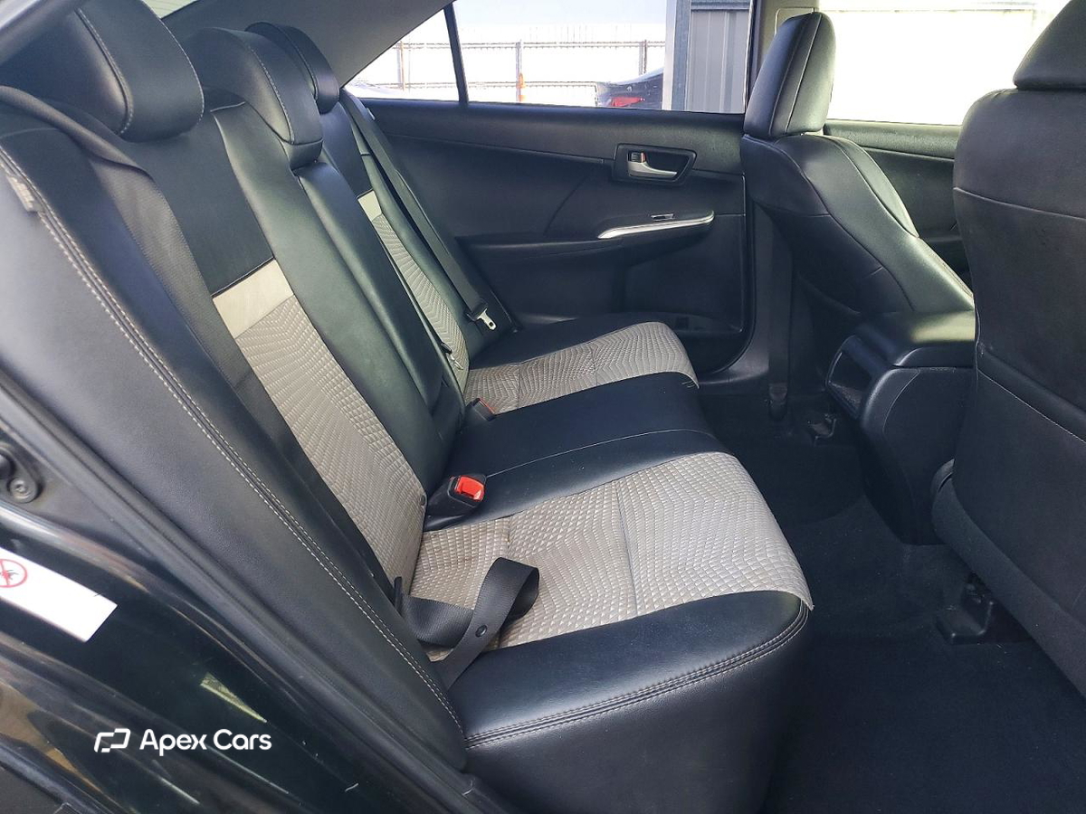Toyota Camry 2012