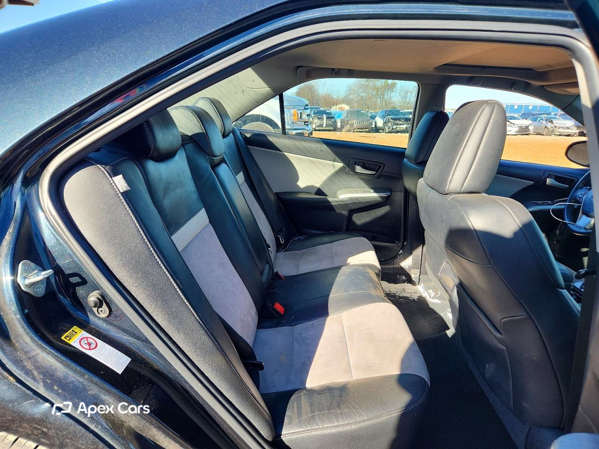 Toyota Camry 2012