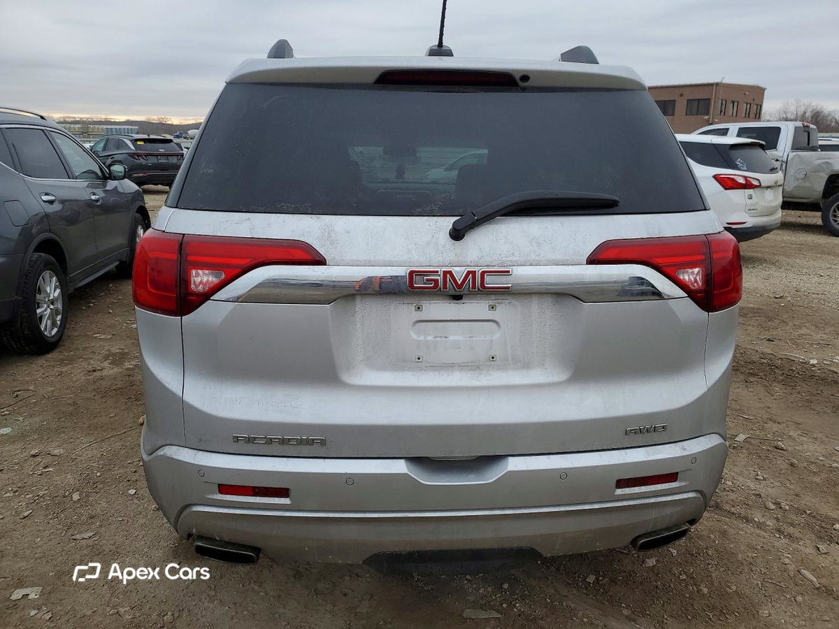 GMC Acadia 2018