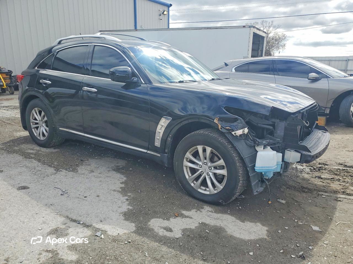 Infiniti FX 2011