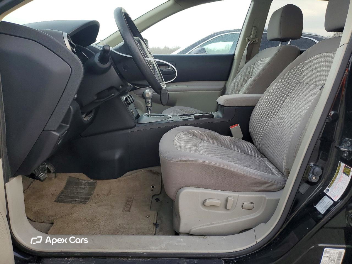 Nissan Rogue 2012