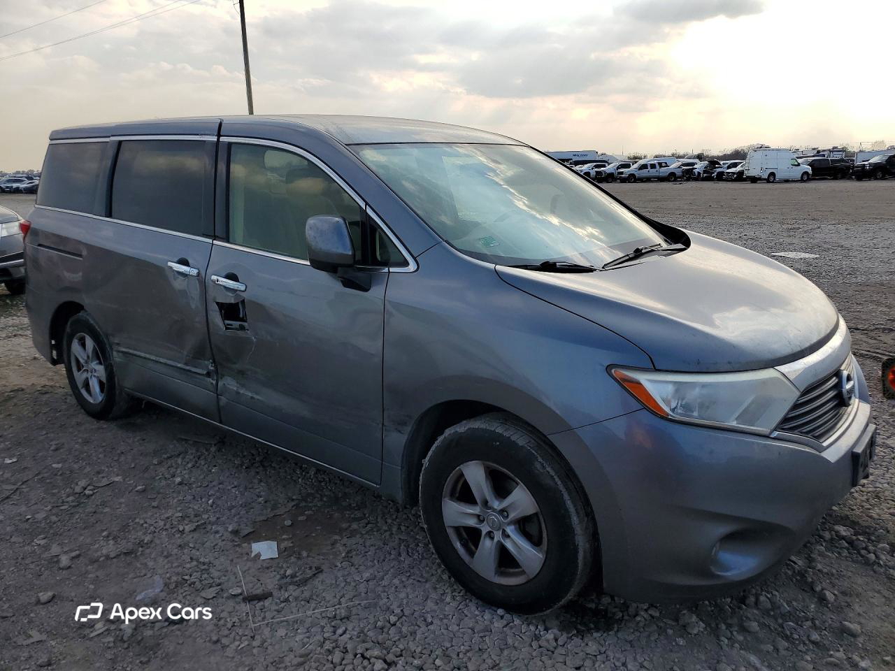 Nissan Quest 2015