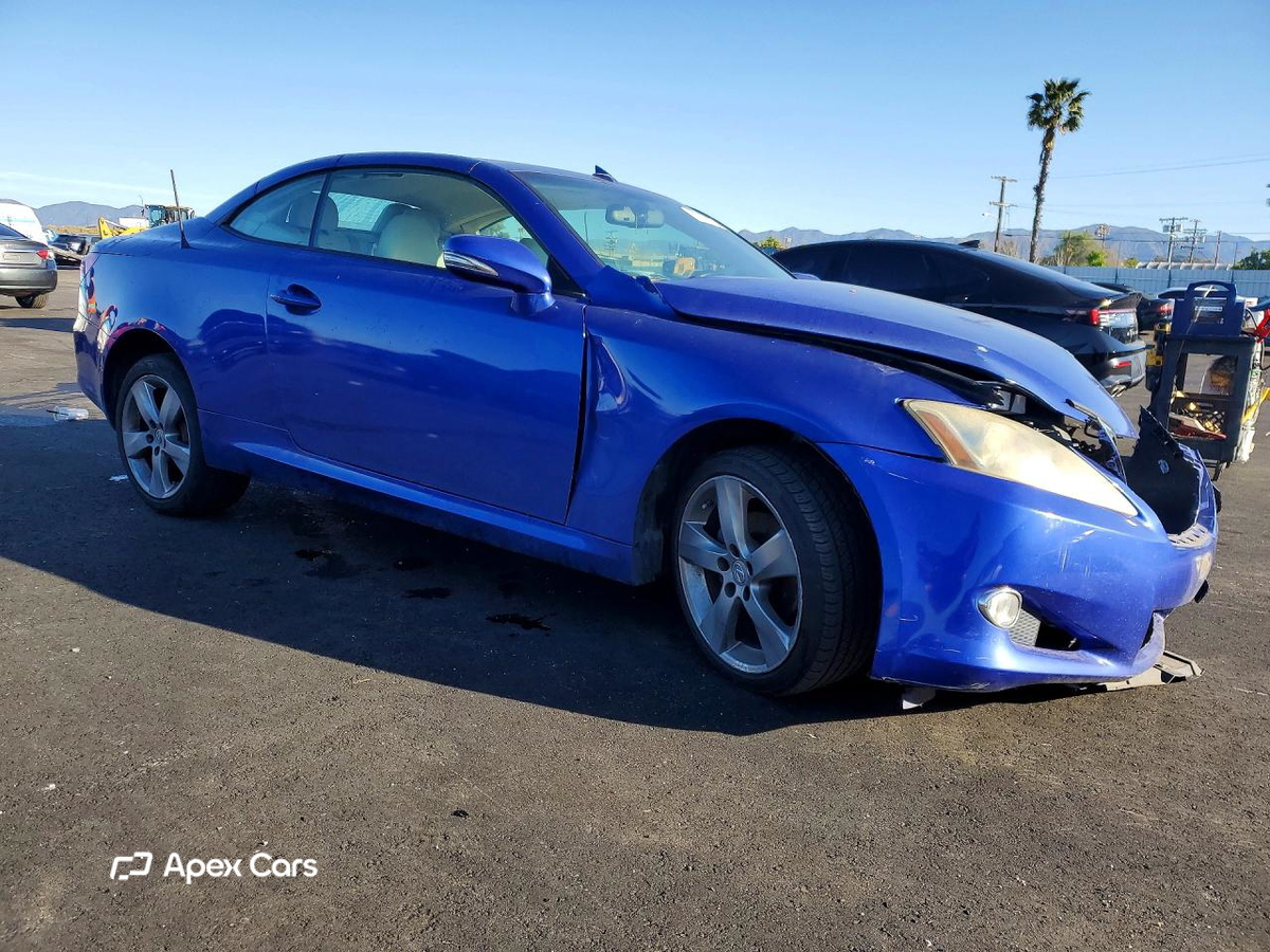 Lexus IS 2010