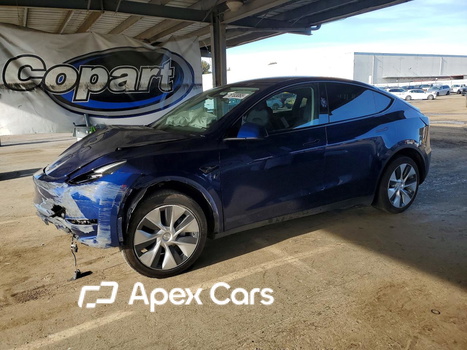 Tesla Model Y 2023 - Zdjęcie 1 z 13