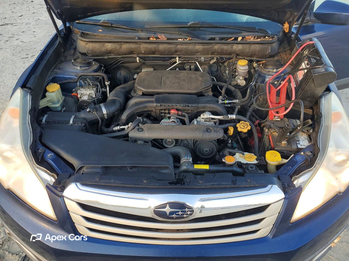 Subaru Outback 2011