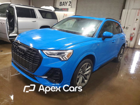 Audi Q3 2022 - Image 1 of 14