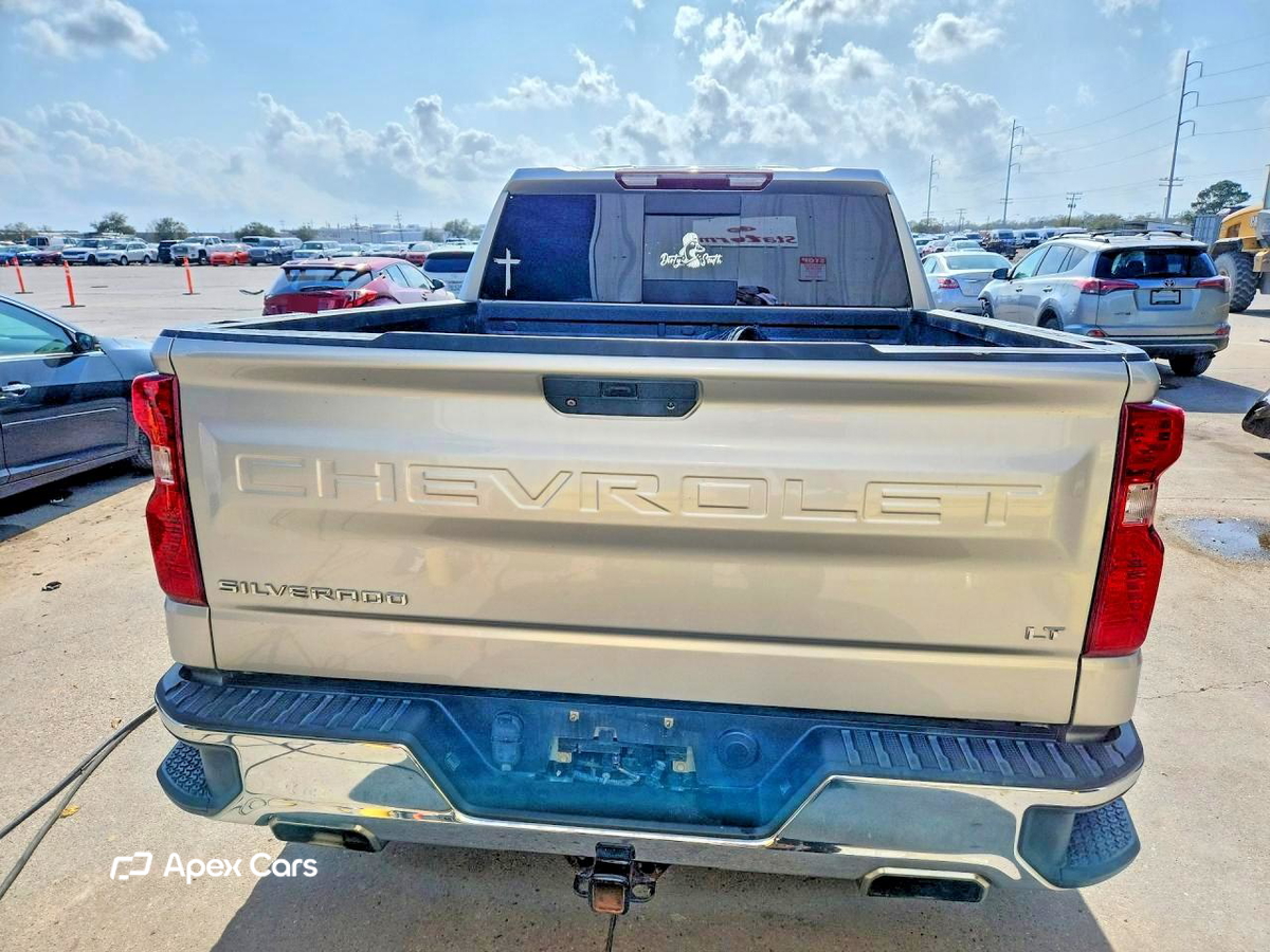 Chevrolet Silverado 2021