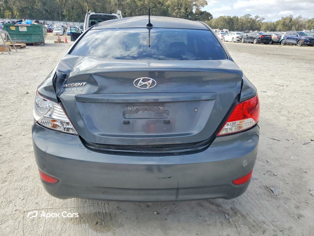 Hyundai Accent 2012