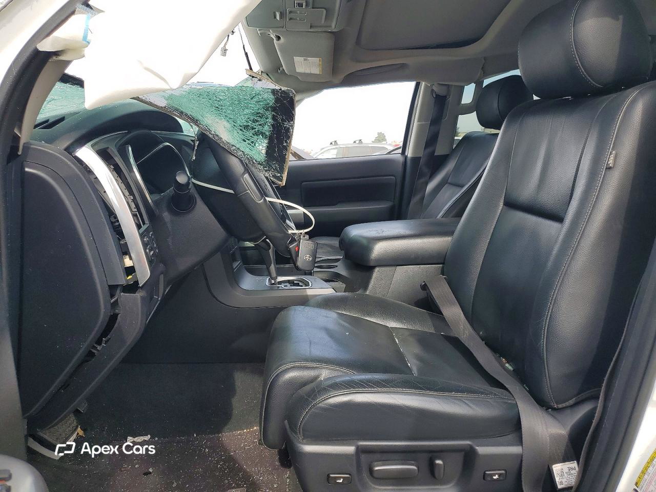 Toyota Sequoia 2020