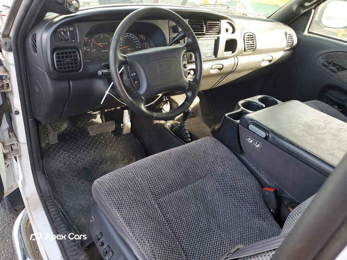 Dodge RAM 2001