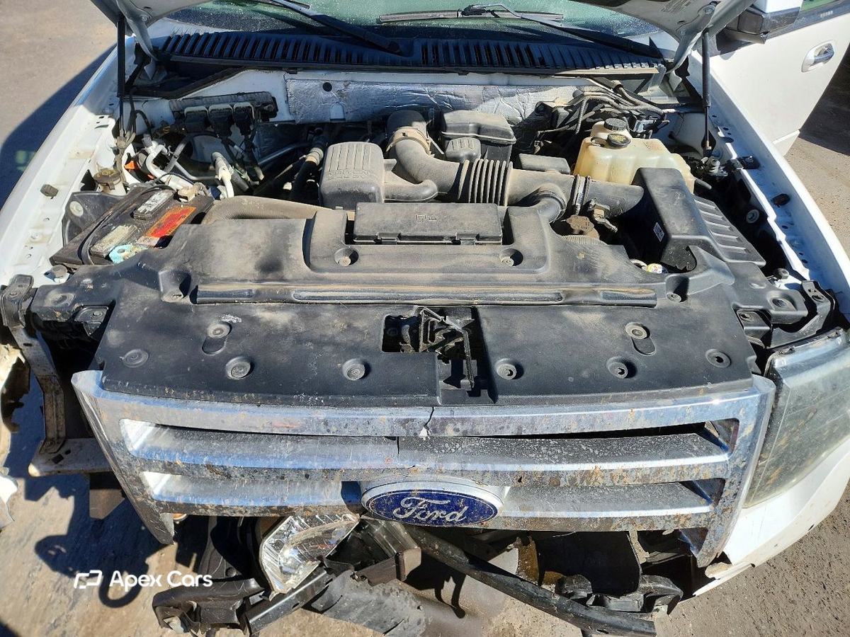 Ford Expedition 2014