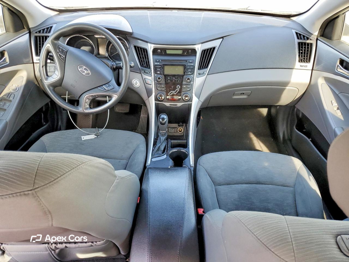 Hyundai Sonata 2012