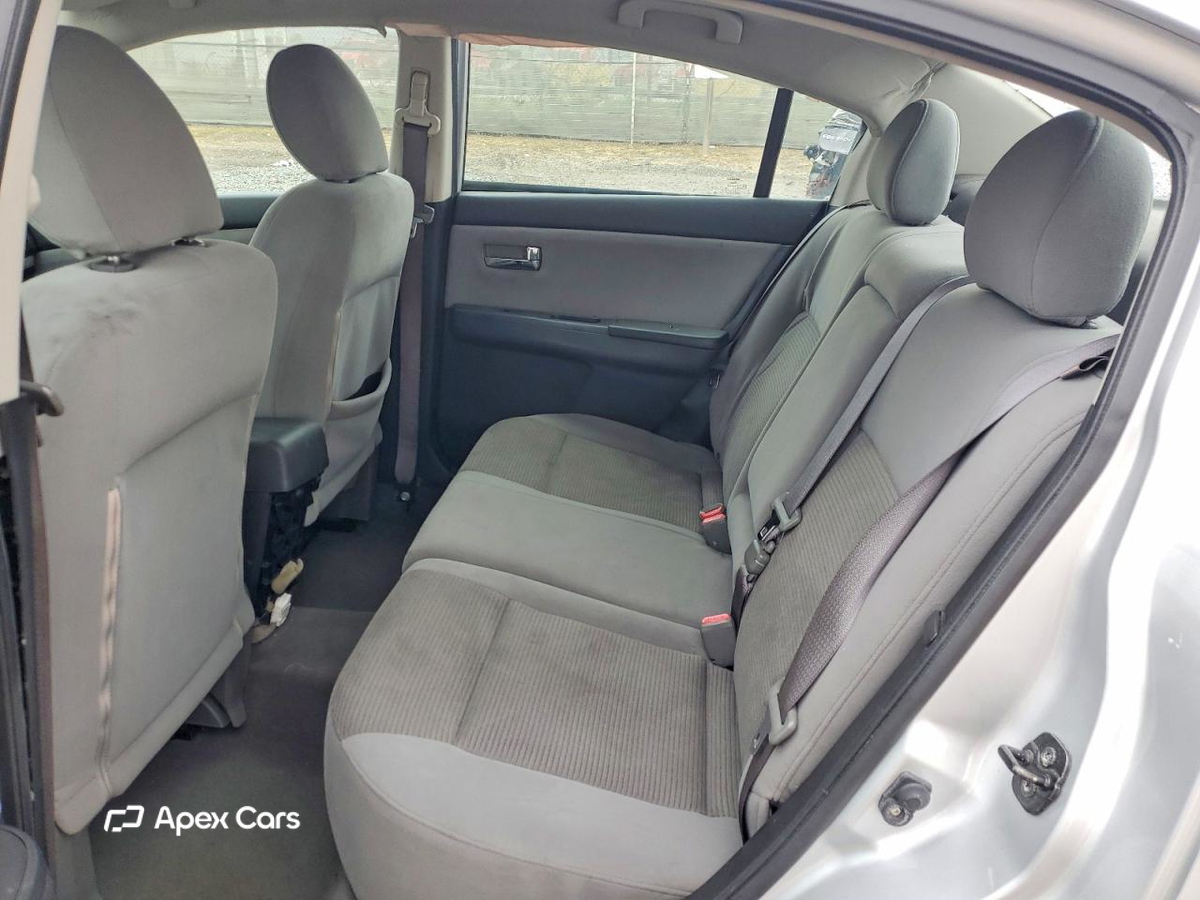 Nissan Sentra 2012