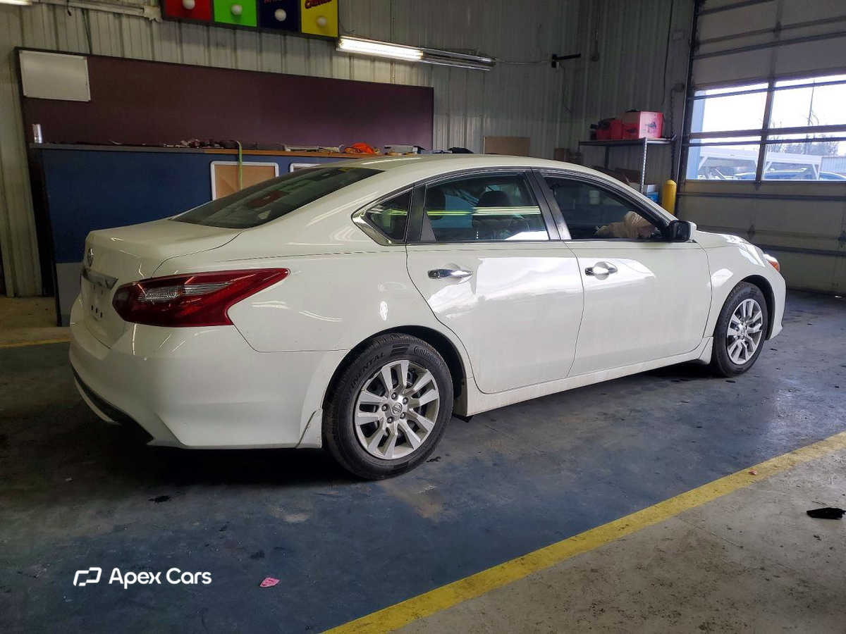 Nissan Altima 2018