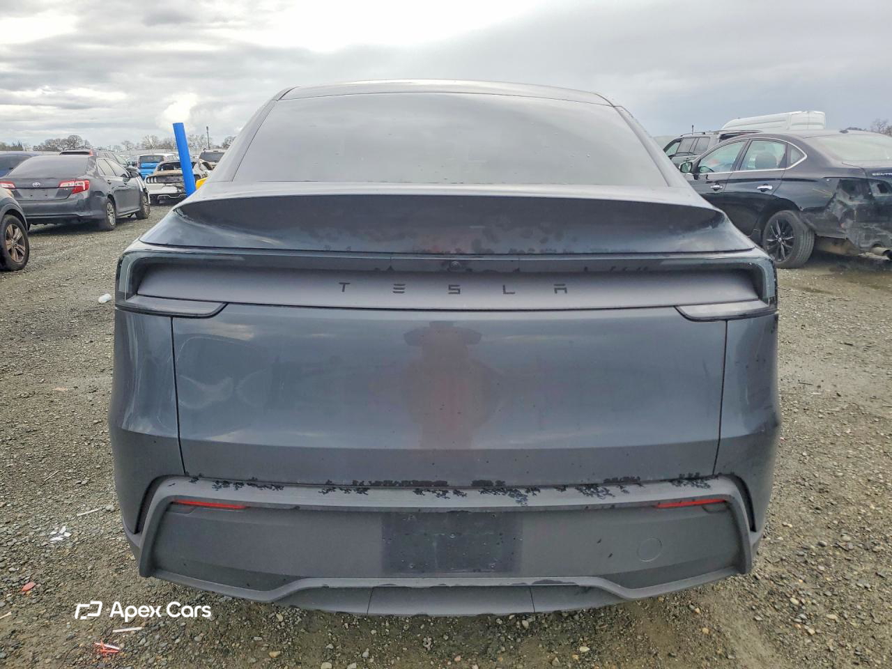 Tesla Model Y 2026