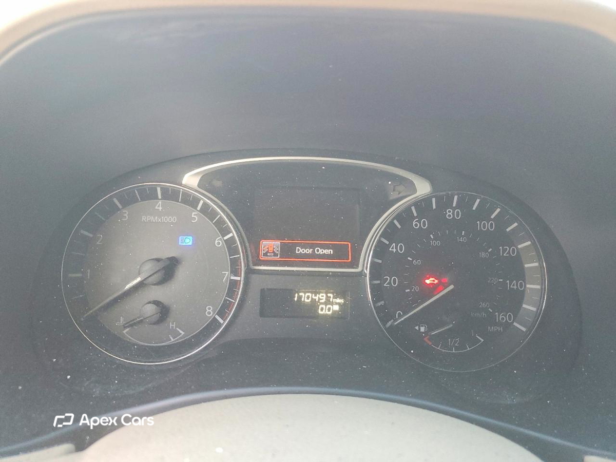 Nissan Pathfinder 2015