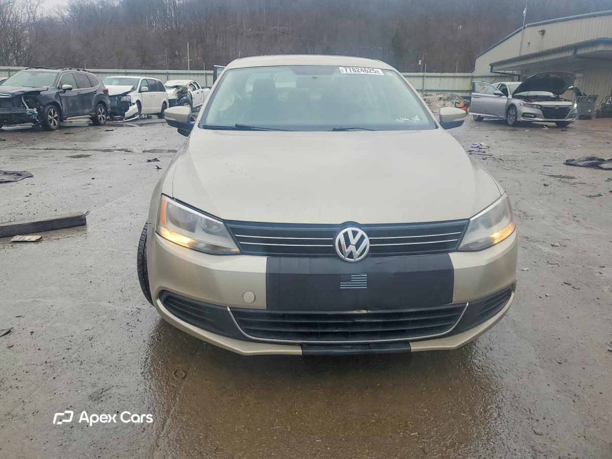 Volkswagen Jetta 2013