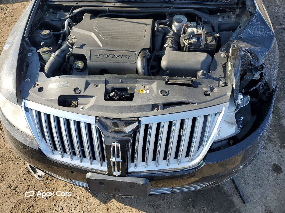 Lincoln MKS 2010