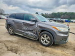 Toyota Highlander 2015