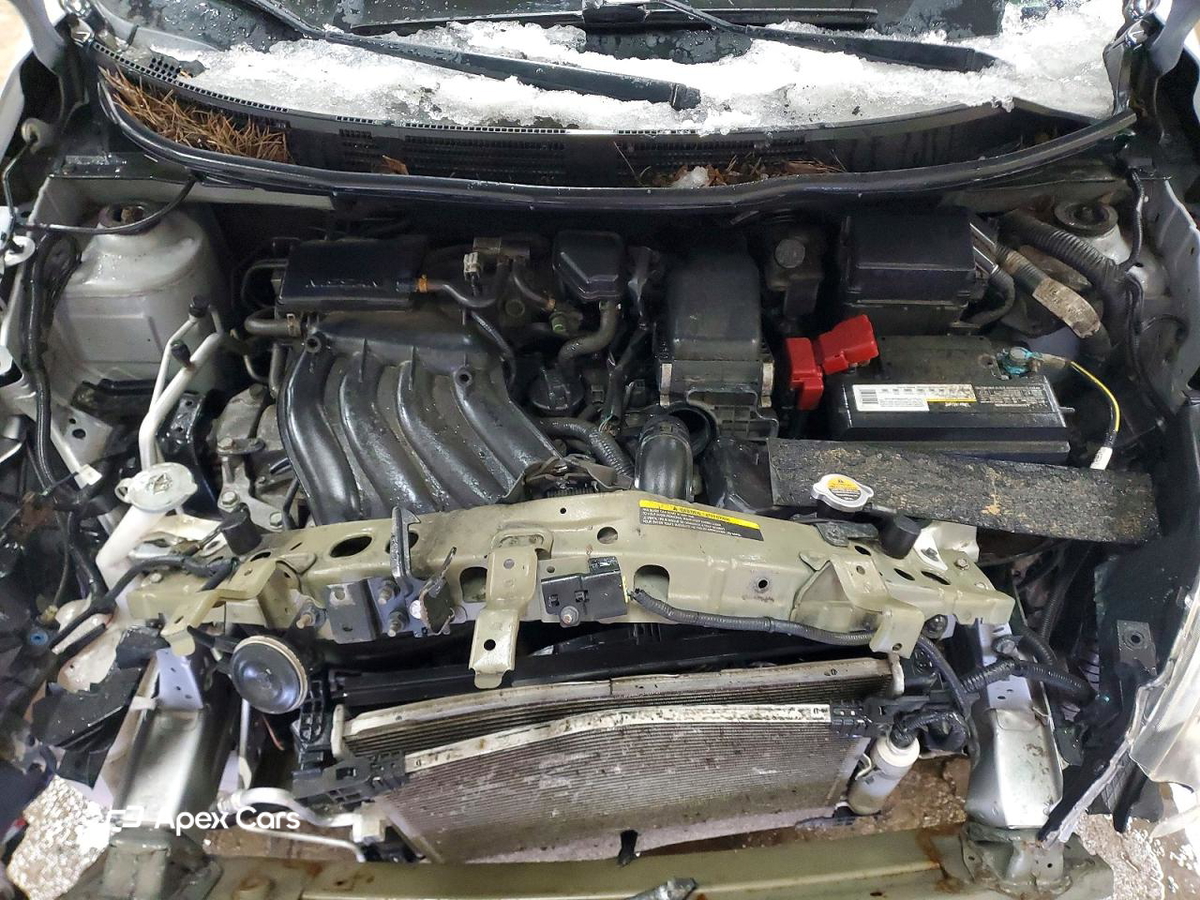 Nissan Versa 2012