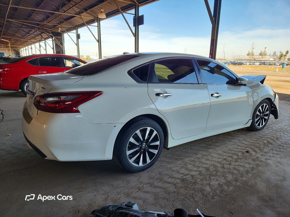 Nissan Altima 2018