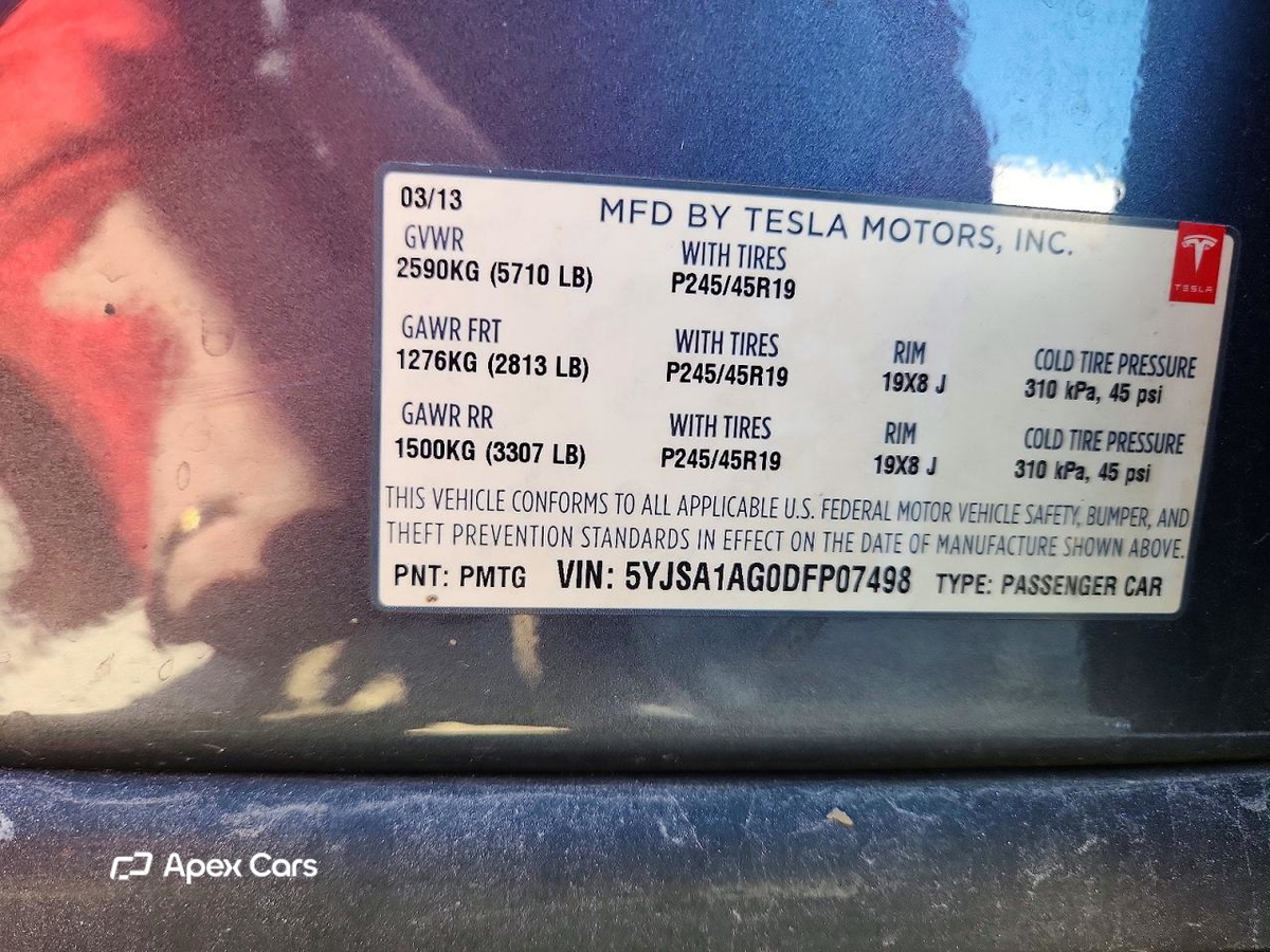 Tesla Model S 2013