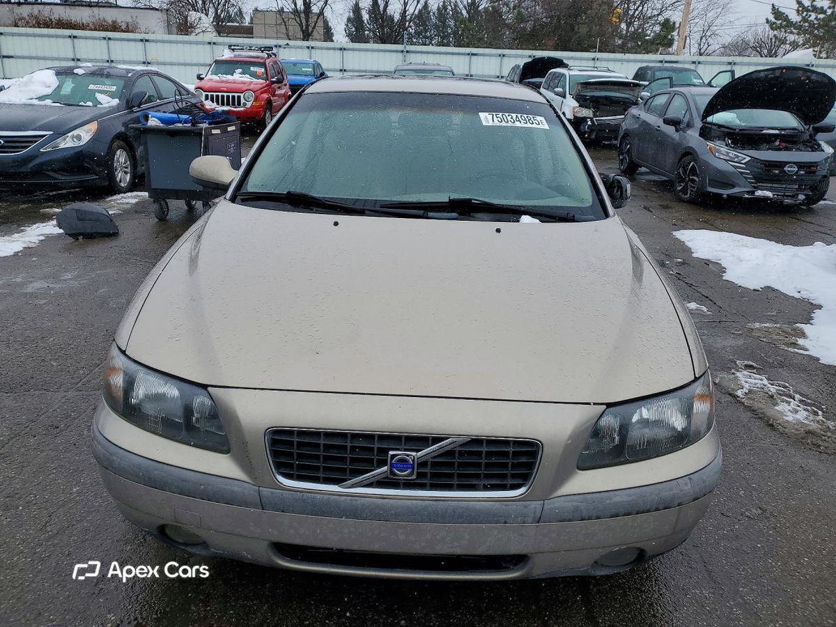 Volvo S60 2002
