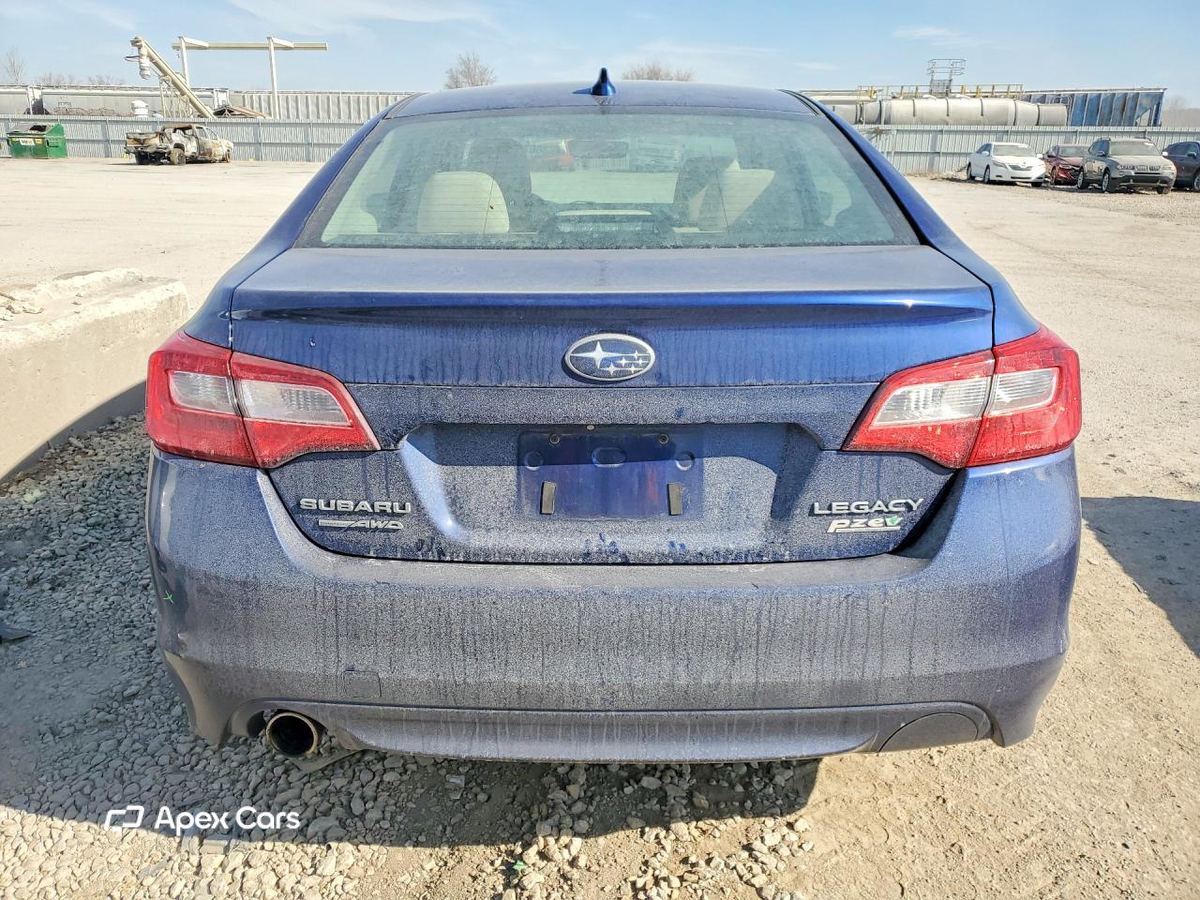 Subaru Legacy 2017