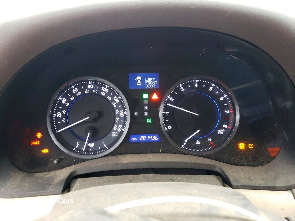 Lexus IS 2011