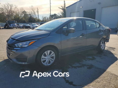 Nissan Versa 2025 - Image 1 of 14