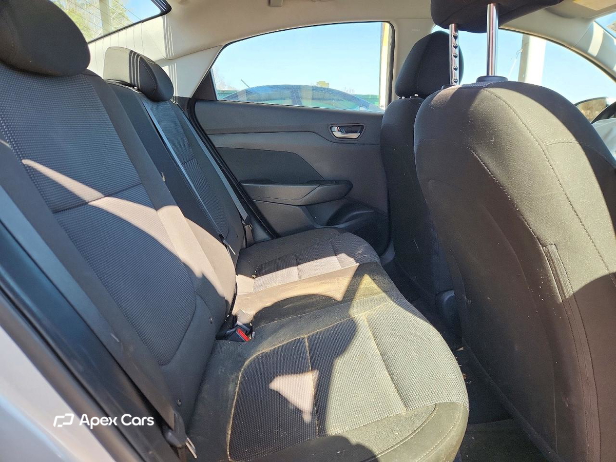 Hyundai Accent 2021