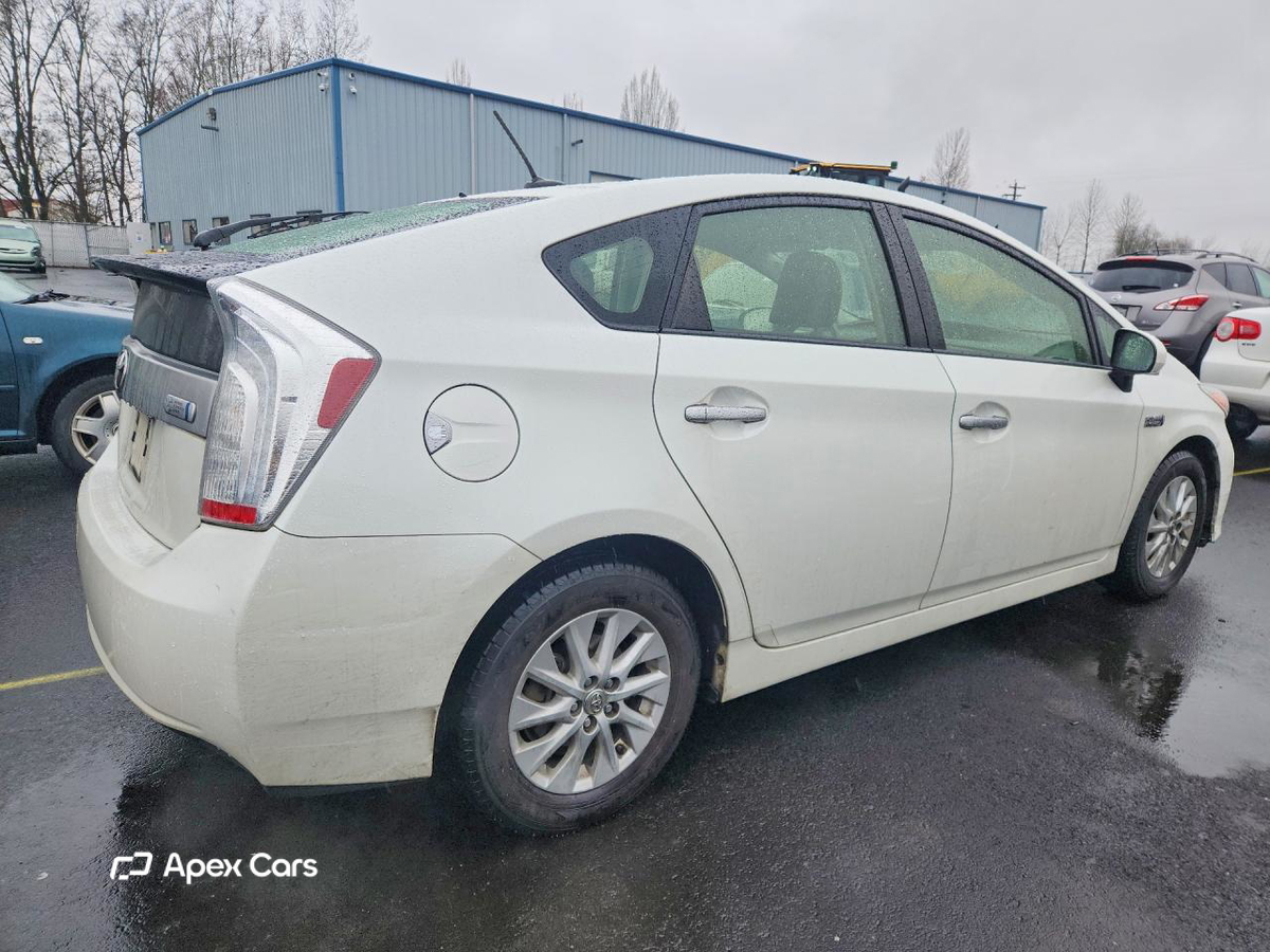 Toyota Prius 2012