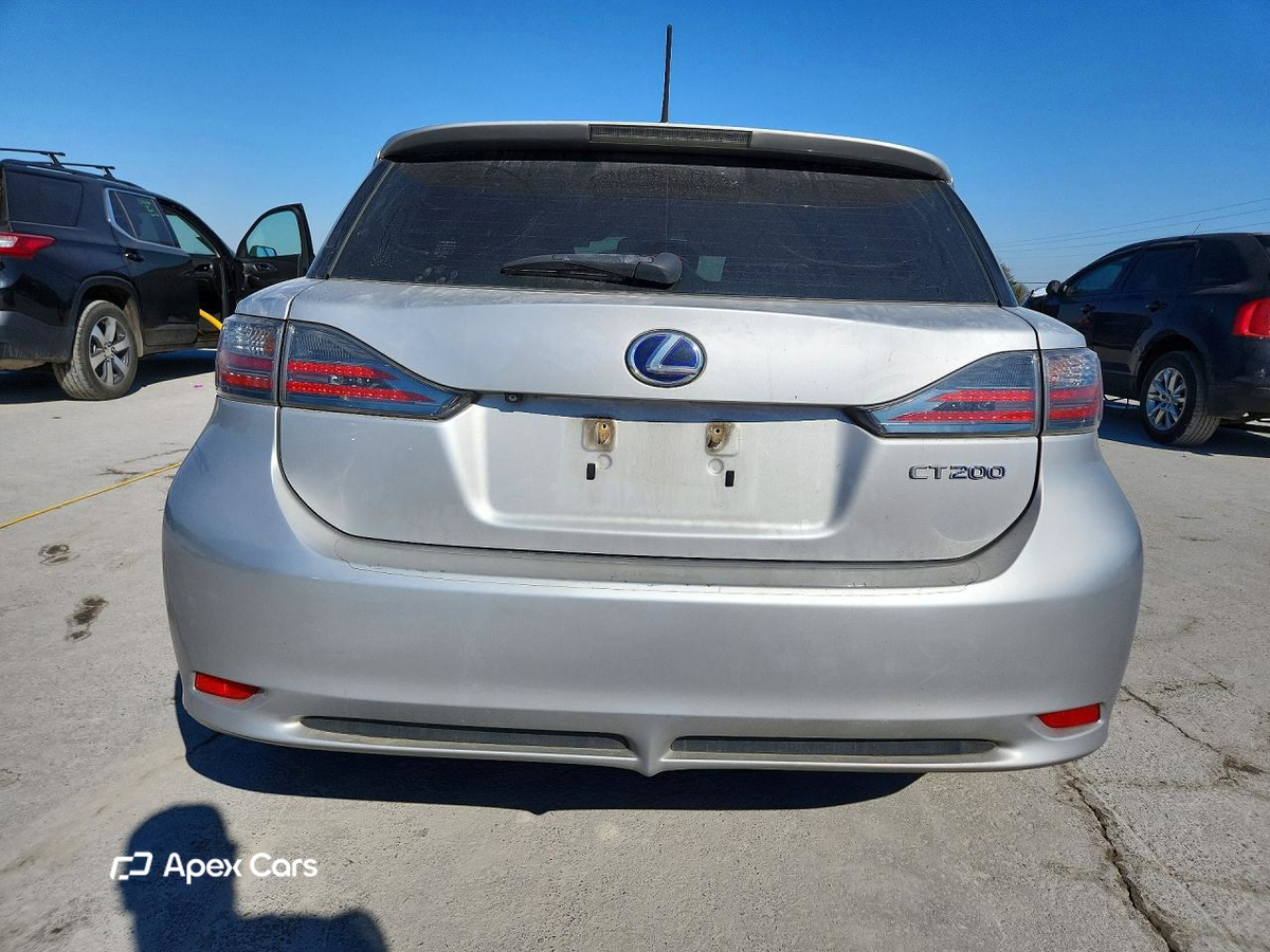 Lexus CT 2012