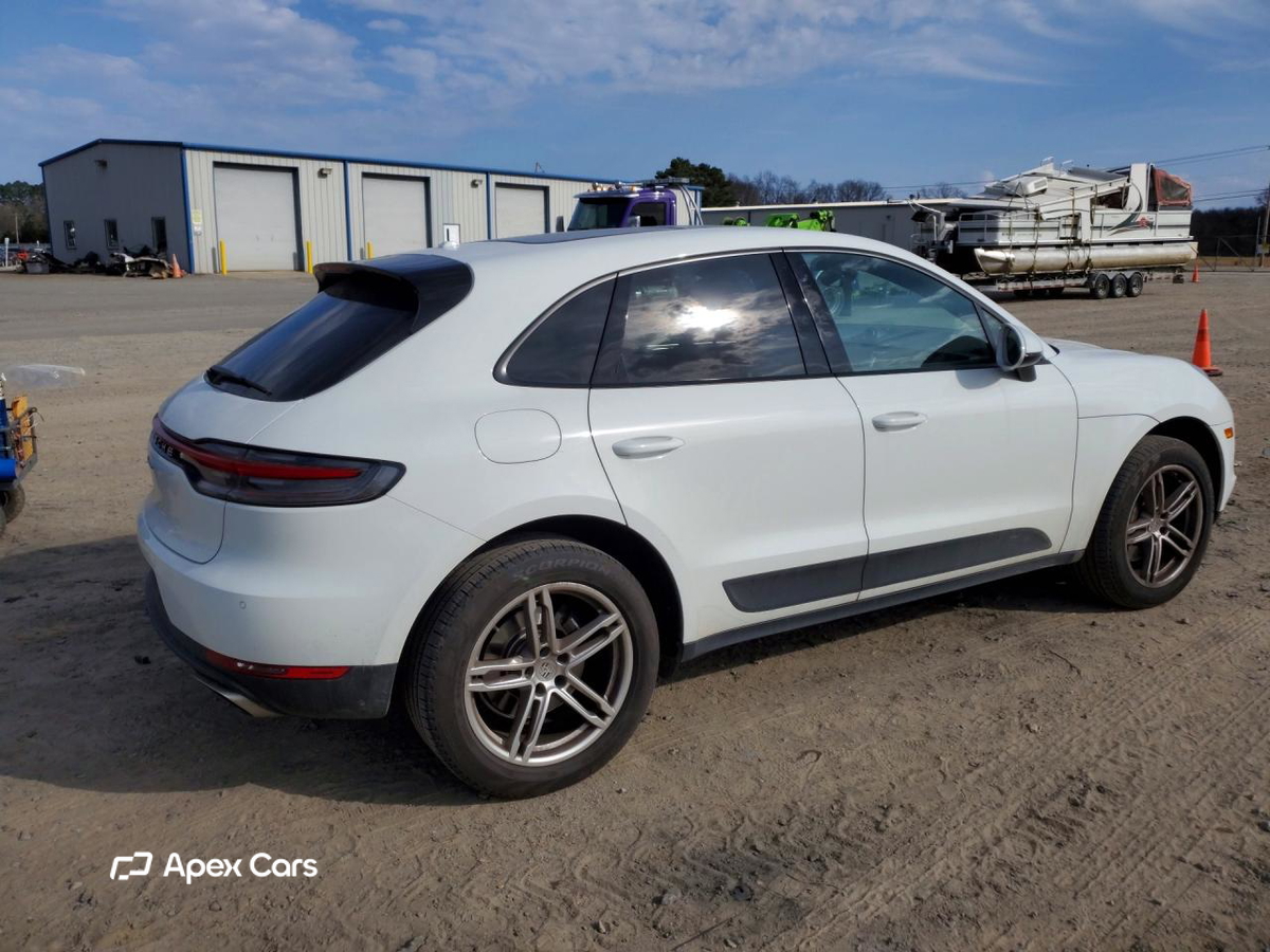 Porsche Macan 2021