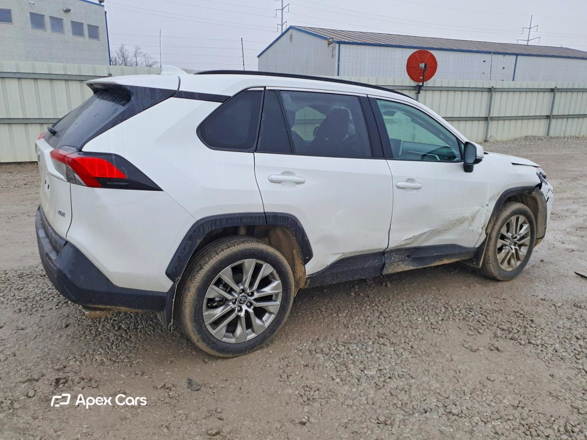 Toyota RAV 4 2024