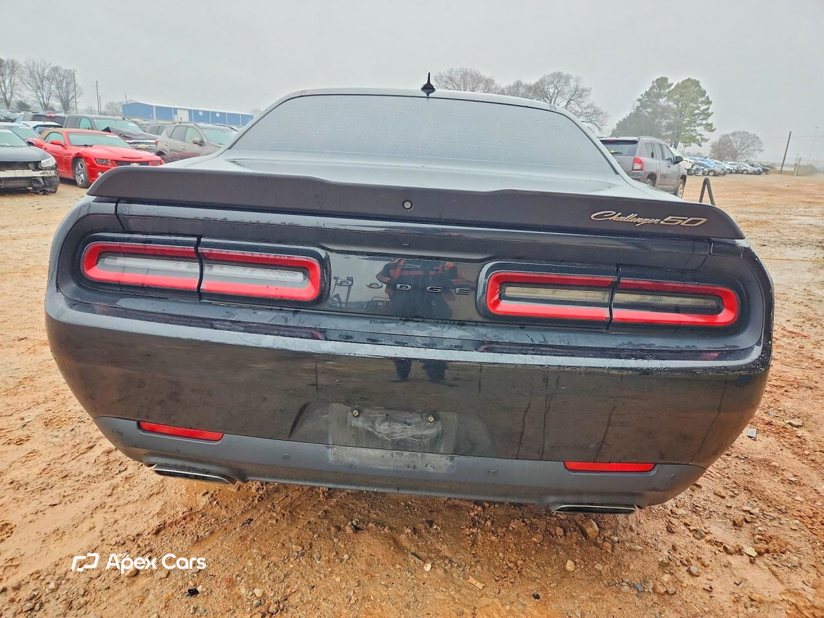 Dodge Challenger 2020
