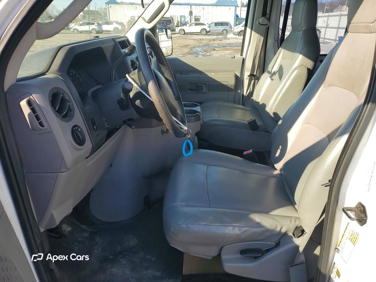 Ford Econoline 2012