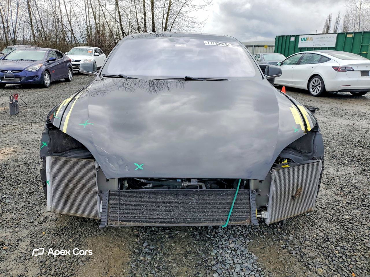 Tesla Model S 2016