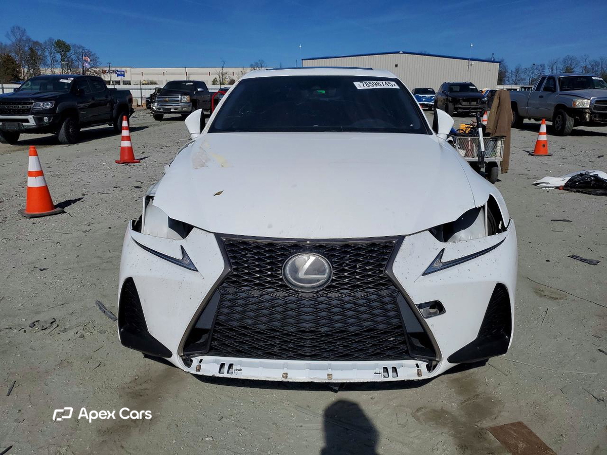 Lexus IS 2017