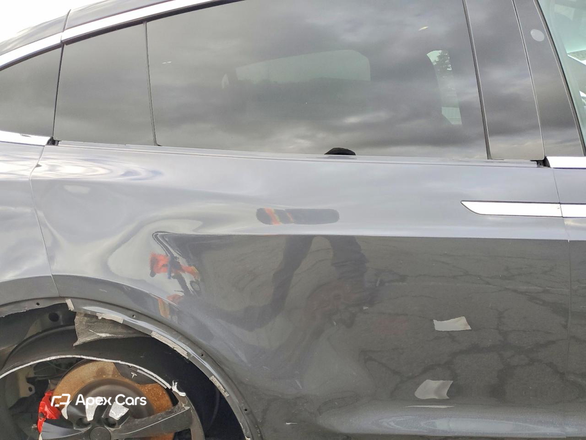 Tesla Model X 2019