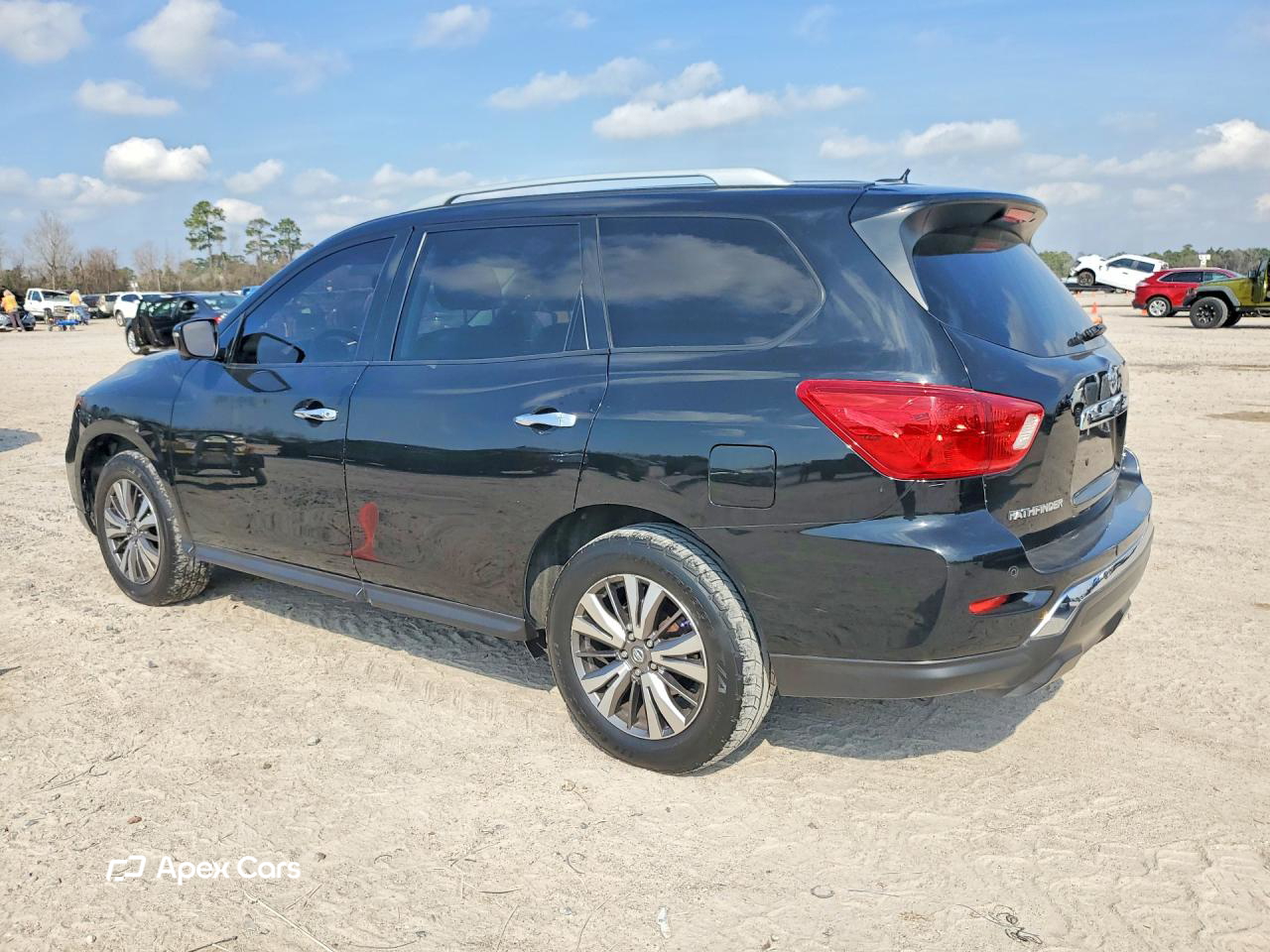 Nissan Pathfinder 2018